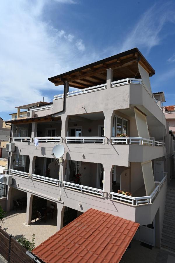 Guest House Kokolo Hvar Town Exterior foto